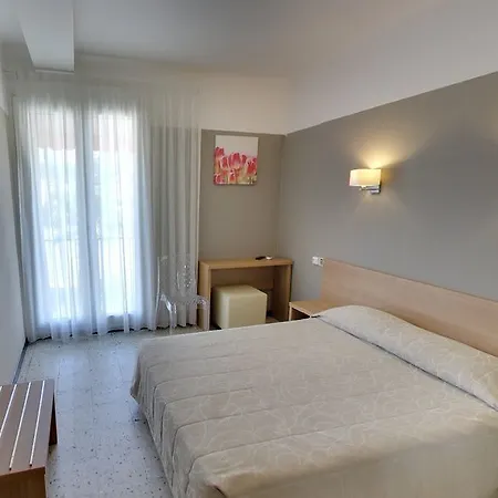 De Porticcio Hotel 2*